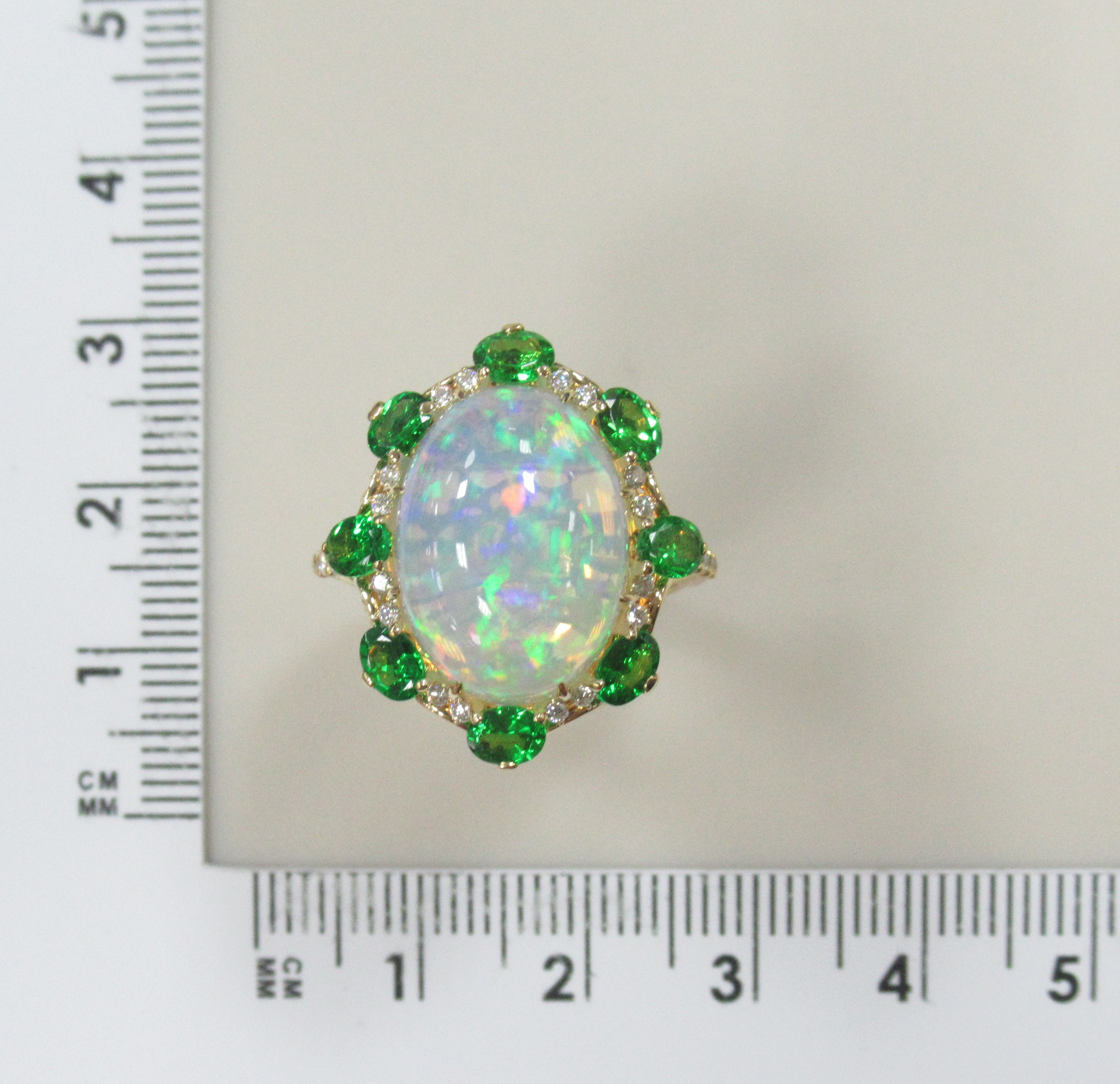 10319-000587 Кольцо (Au 750)